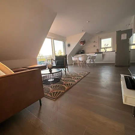 別荘 Steuerbord Nock Mit Hund *